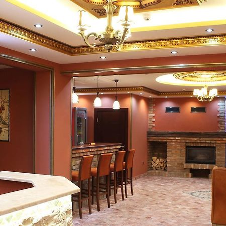 Artemis Resort Wellness Hotel Štúrovo エクステリア 写真